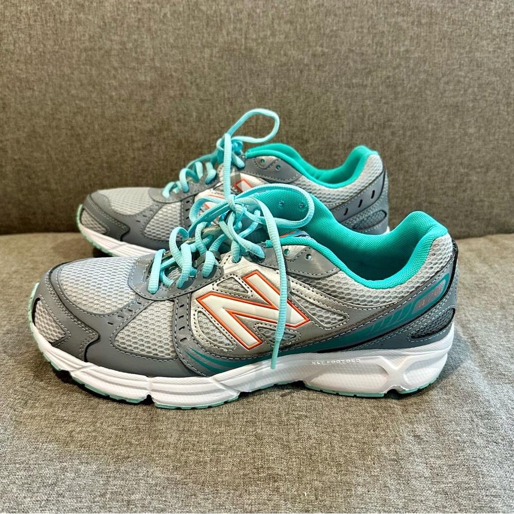 Women’s New Balance 470 Size 10 D Wide New in Box